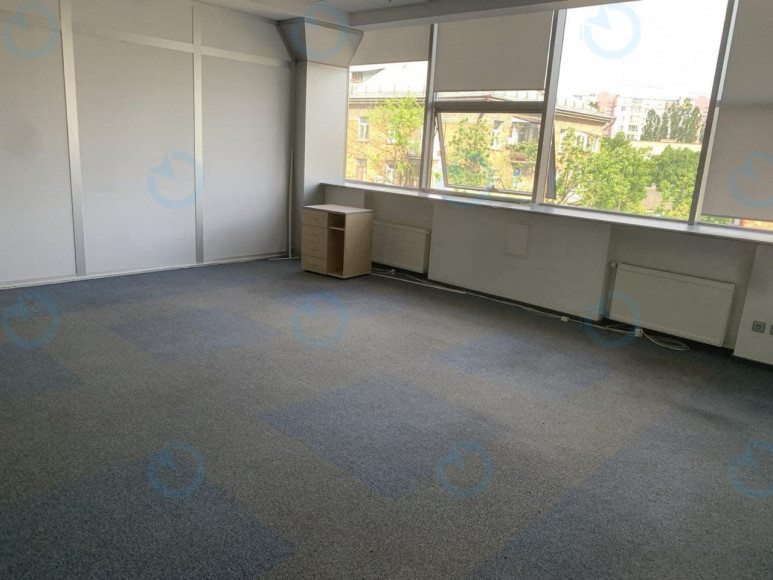 Оренда офісу 262 м.кв 5 поверх Дегтярівська, 21Г