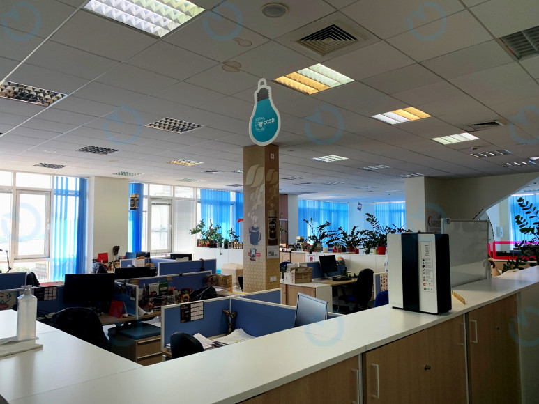 Оренда офісу 570 м.кв 0,1,2,3 поверх Верхній Вал, 72