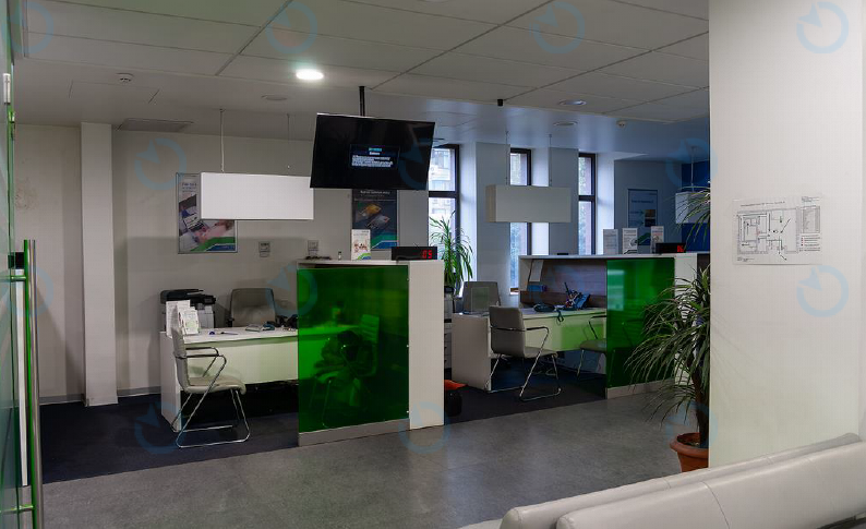 Продаж офісу 3738 м.кв 0-4 поверх Чорновола, 8Б