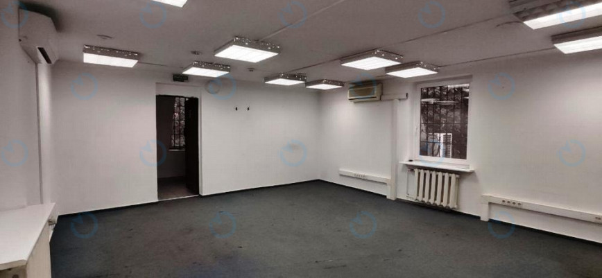 Оренда офісу 55 м.кв 4 поверх Нижній Вал, 19/21