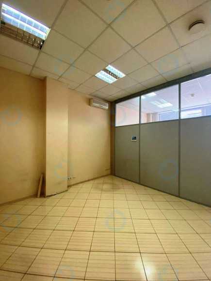 Оренда офісу 56 м.кв 2 поверх Кронос