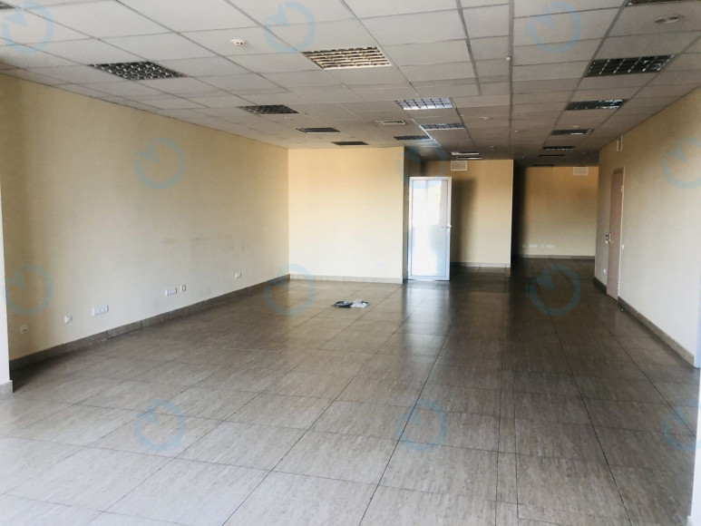 Оренда офісу 242 м.кв 3 поверх Кристал - фото 5