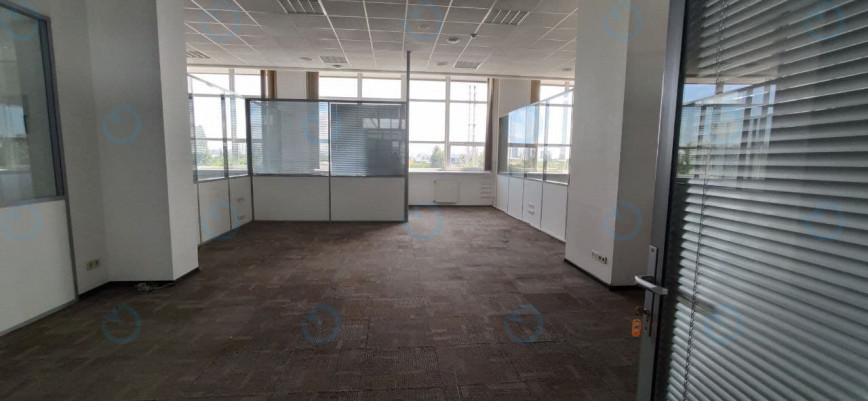 Оренда офісу 1586 м.кв 4 поверх Форум Парк Плаза - фото 2