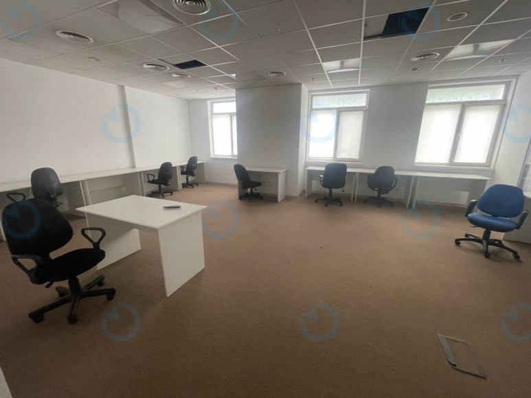 Оренда офісу 387 м.кв 2 поверх Сагайдачний - фото 4