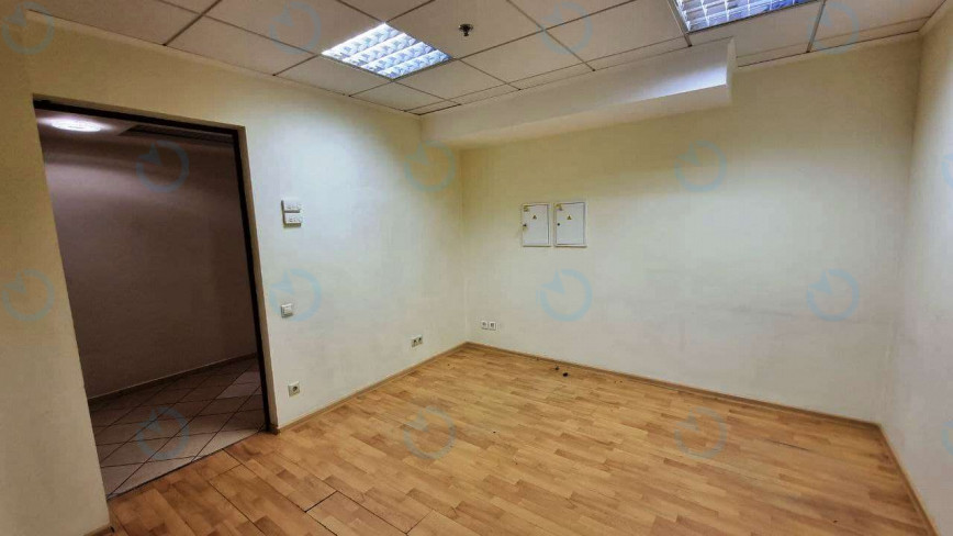 Оренда офісу 65 м.кв 4 поверх Леонардо (I черга) - фото 4