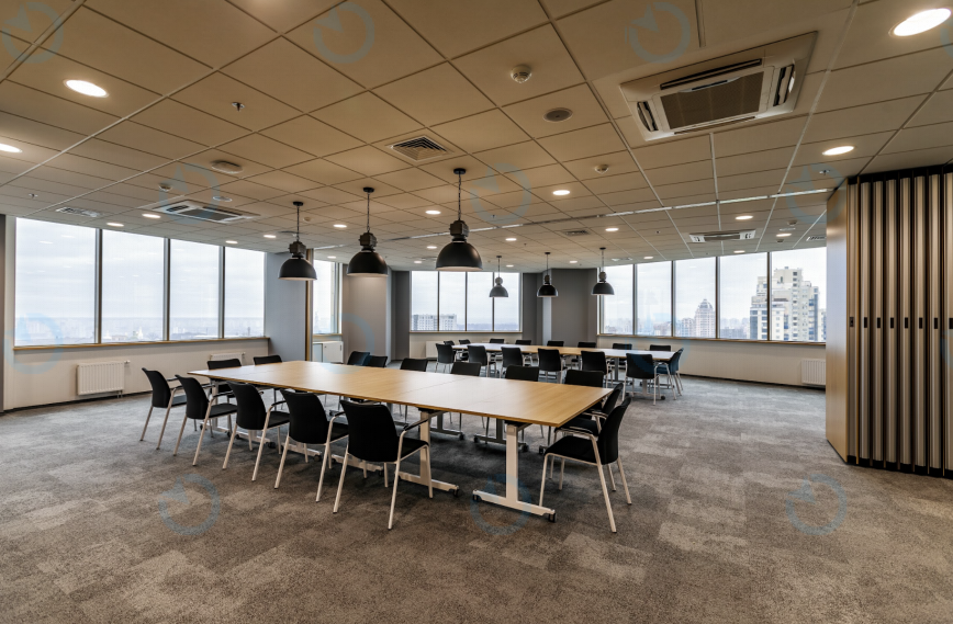 Оренда офісу 1194 м.кв 13 поверх Сенатор