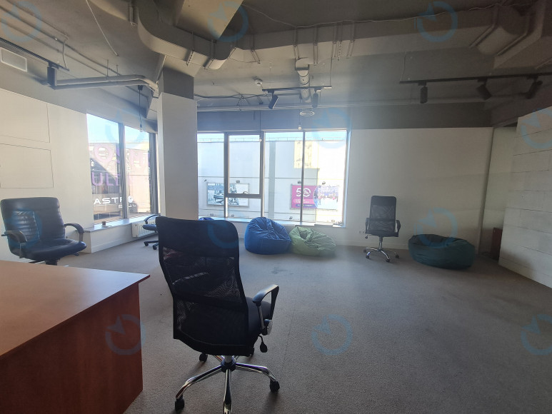 Оренда офісу 742 м.кв 3-5 поверх Космополіт - фото 3