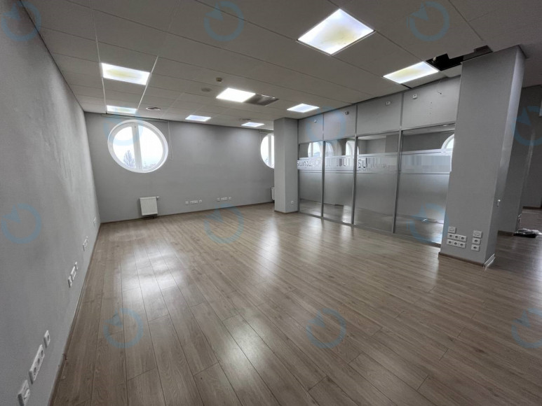 Оренда офісу 253 м.кв 5 поверх Іллінський - фото 5