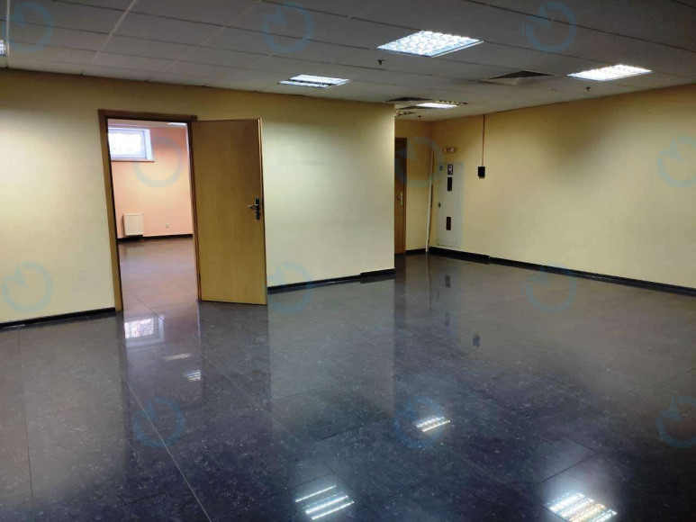 Оренда офісу 46 м.кв 0 поверх Тріо