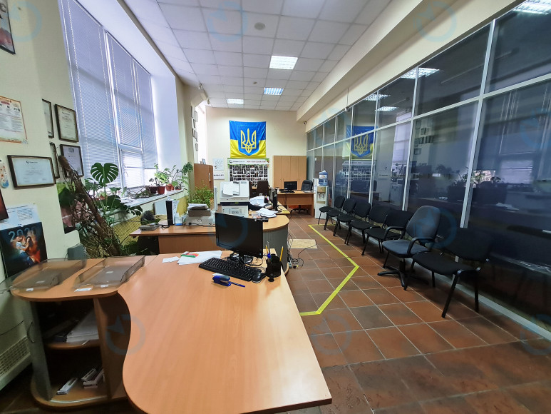 Оренда офісу 64 м.кв 4 поверх Сурікова, 3а - фото 2