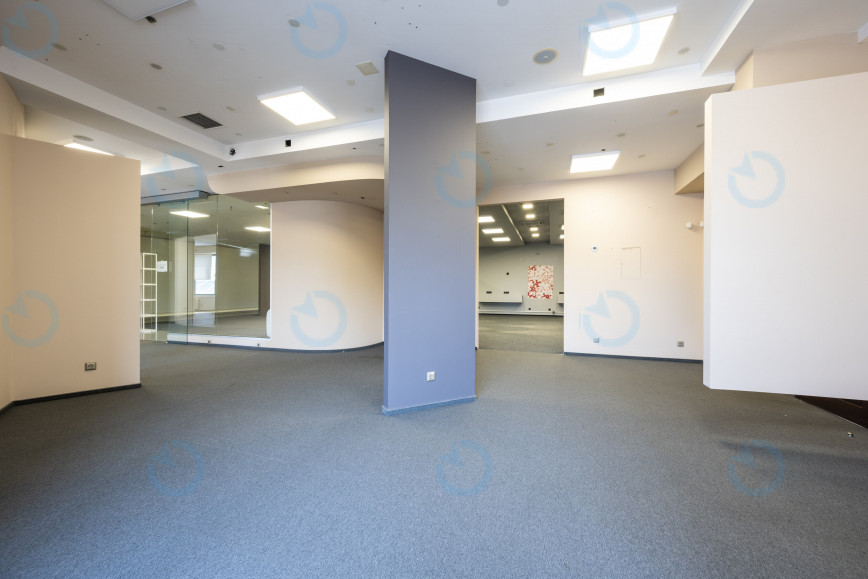 Оренда офісу 720 м.кв 2 поверх Бандери, 26 - фото 5