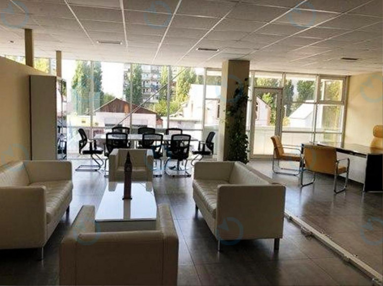 Оренда офісу 414 м.кв 2 поверх Кристал