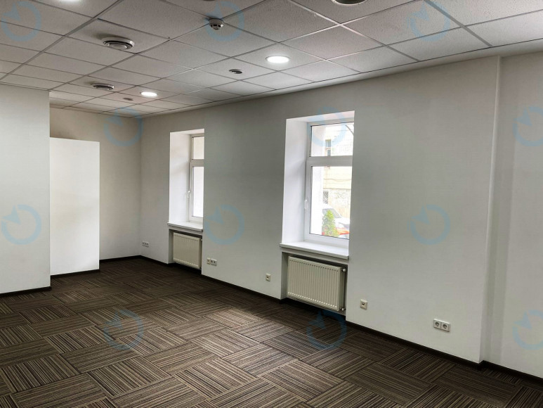 Оренда офісу 325 м.кв 1 поверх Форум Б7 - фото 2