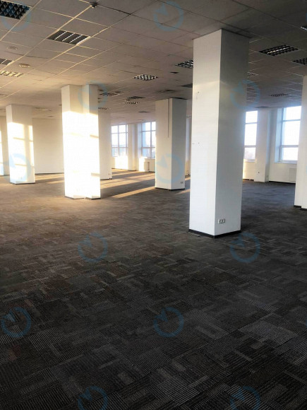 Оренда офісу 1600 м.кв 2 поверх Форум Парк Плаза