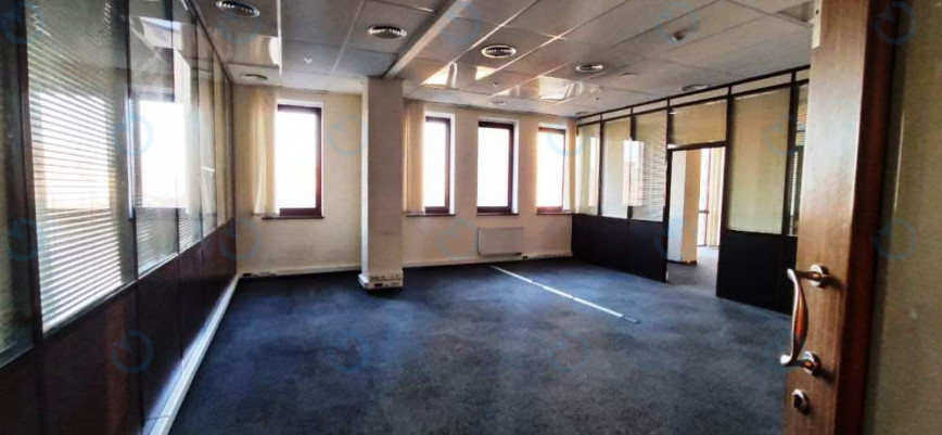 Оренда офісу 404 м.кв 4 поверх Дегтярівська, 33В