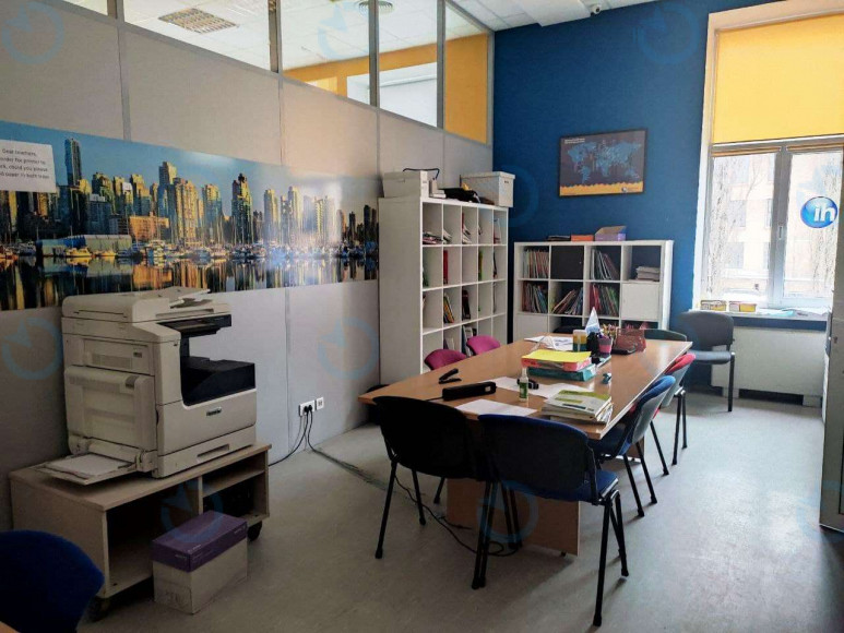 Оренда офісу 135 м.кв 3 поверх Старокиївська, 10 г