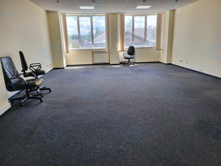 Оренда офісу 66 м.кв 6 поверх Стенд