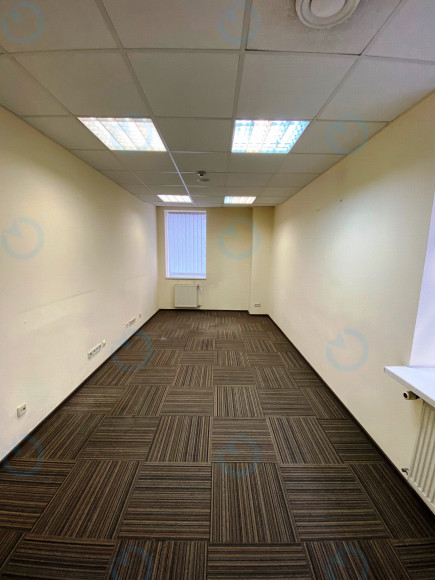 Оренда офісу 112 м.кв 1 поверх Форум Парк Плаза