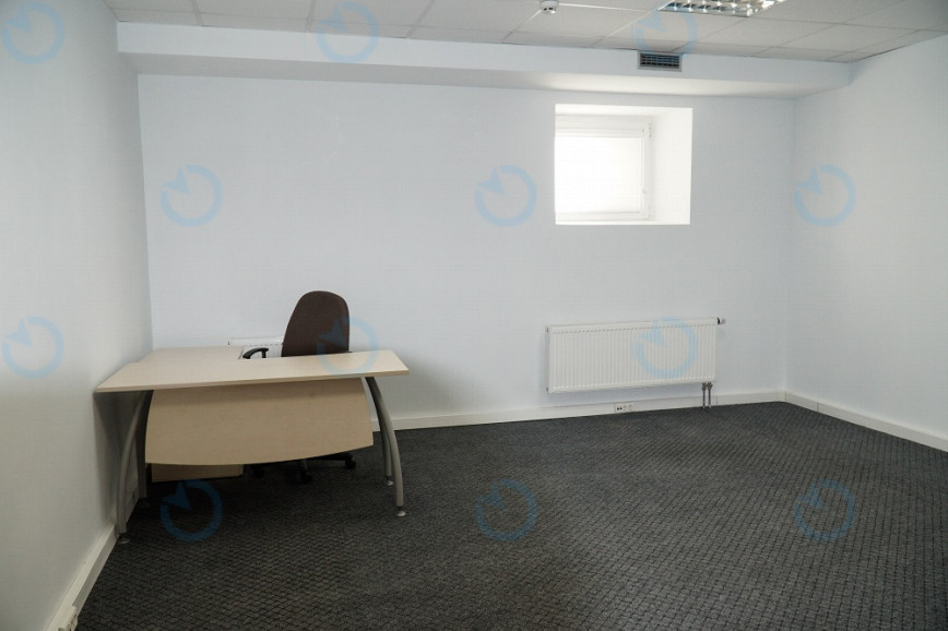 Оренда офісу 130 м.кв -1 поверх Берегиня