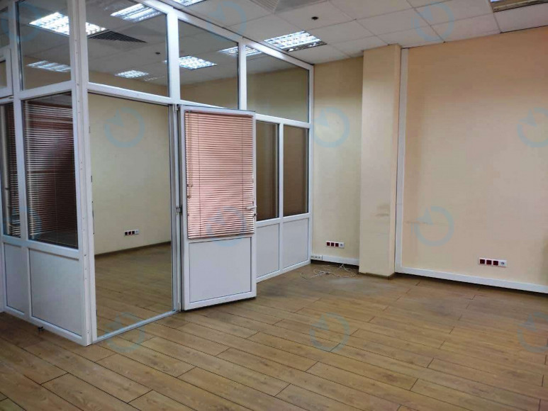 Оренда офісу 125 м.кв 2 поверх Тріо - фото 4