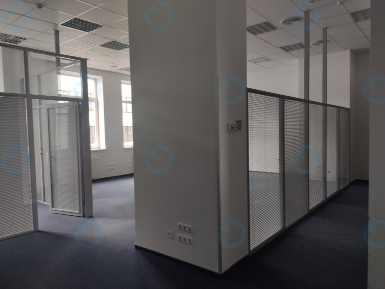 Оренда офісу 295 м.кв 4 поверх Форум Ділове Містечко - фото 2