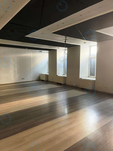 Оренда офісу 130 м.кв 0 поверх Льва Толстого, 3