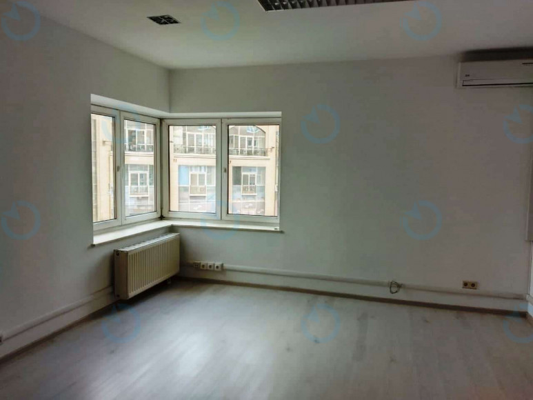 Оренда офісу 75 м.кв 5 поверх Макулан