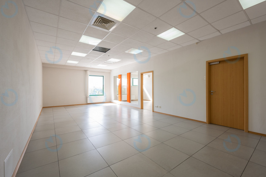 Оренда офісу 840 м.кв 3 поверх Бандери, 26 - фото 9