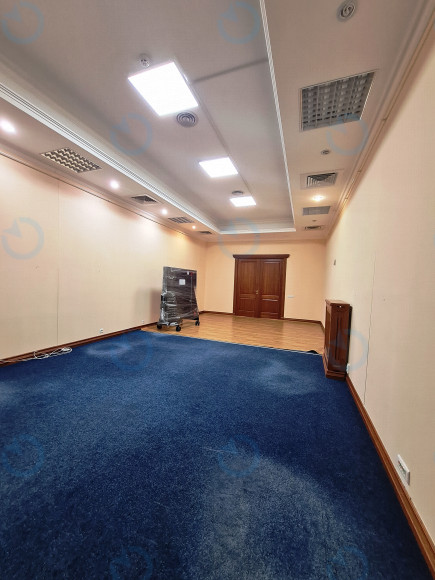 Оренда офісу 87 м.кв 2 поверх Валмі