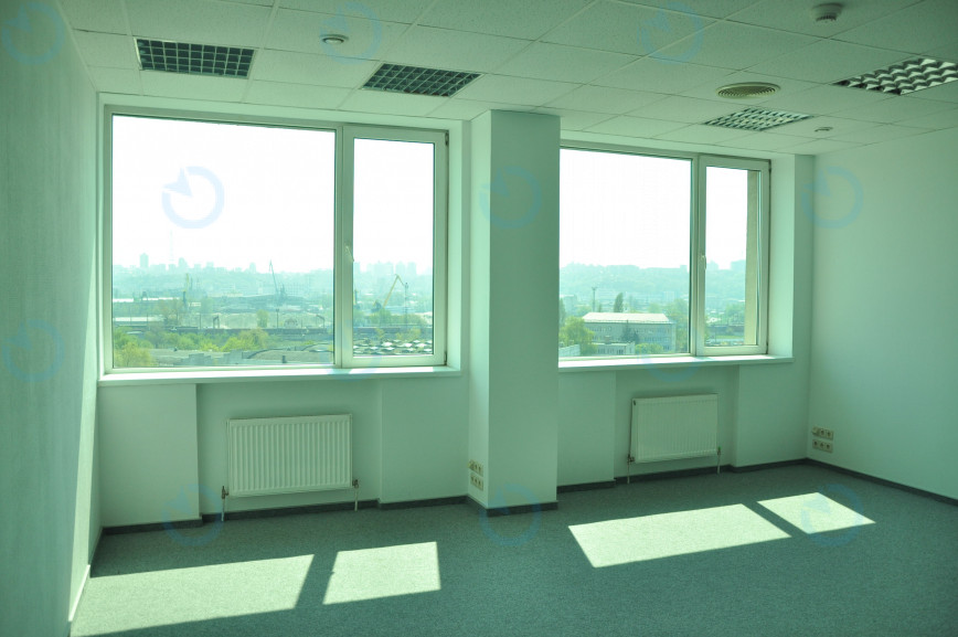 Оренда офісу 294 м.кв 9 поверх М-Міст
