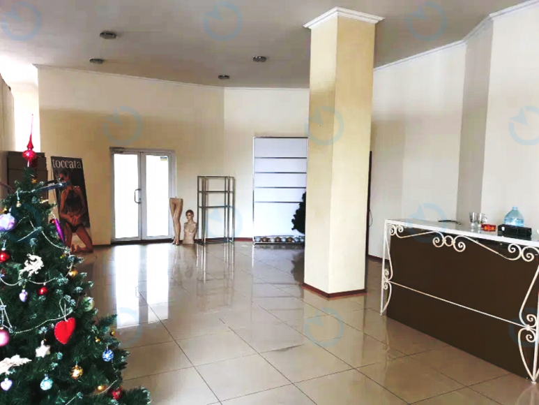 Продаж офісу 1061 м.кв 1 поверх Лобановського, 99