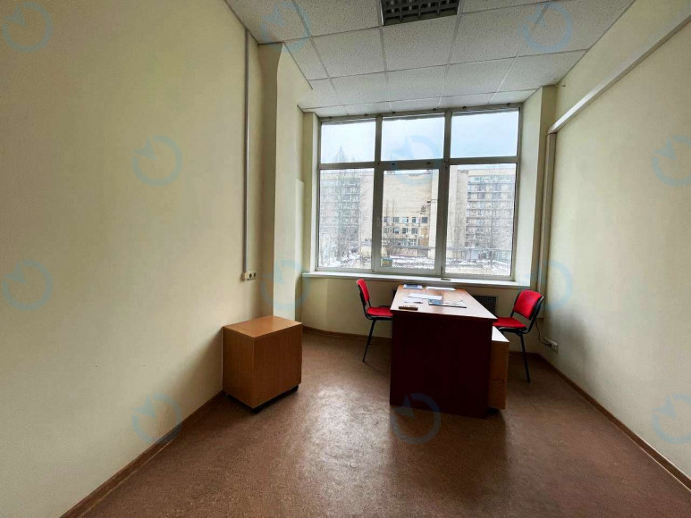 Оренда офісу 50 м.кв 2 поверх Інститут Паперу