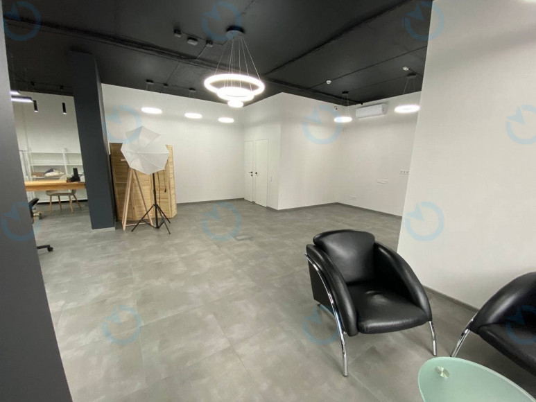 Оренда офісу 69 м.кв 1 поверх ЖК Підвисоцький - фото 4