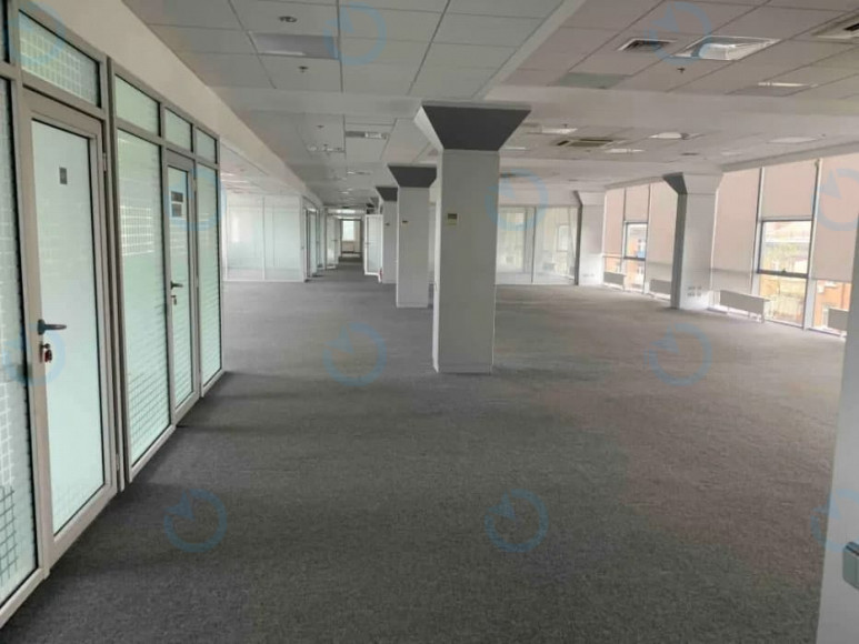 Оренда офісу 130 м.кв 4 поверх Дегтярівська, 21Г