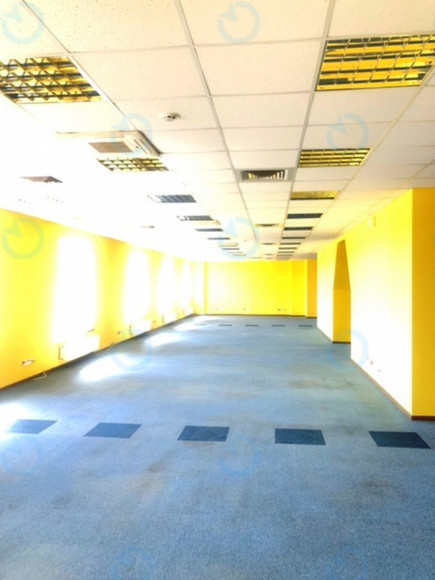 Оренда офісу 711 м.кв 6 поверх Прага