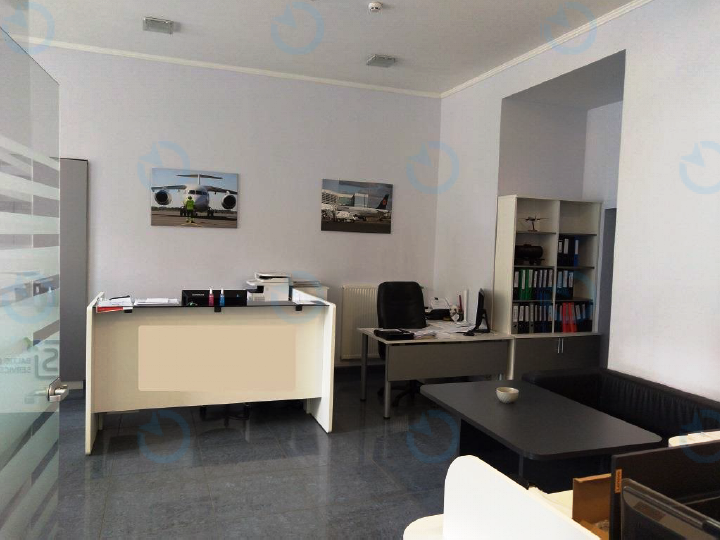 Оренда офісу 72 м.кв 1 поверх Європа на Музейному