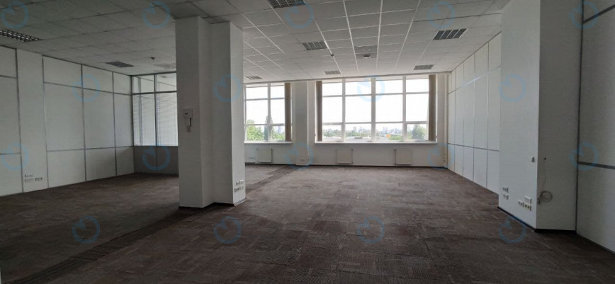 Оренда офісу 1586 м.кв 4 поверх Форум Парк Плаза