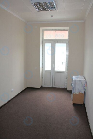 Продаж офісу 1500 м.кв 1 поверх Червоноткацька, 48 - фото 4