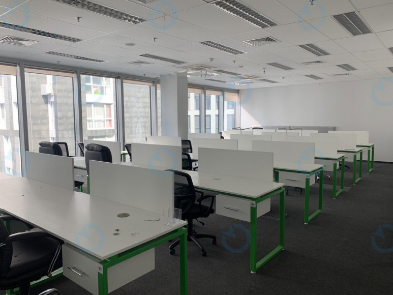 Оренда офісу 684 м.кв 6 поверх Лейпцизька 15(II черга)