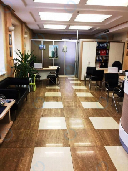 Продаж офісу 1856 м.кв 1 поверх Тютюнника, 28Б