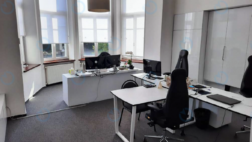 Оренда офісу 167 м.кв 4 поверх Європа на Музейному