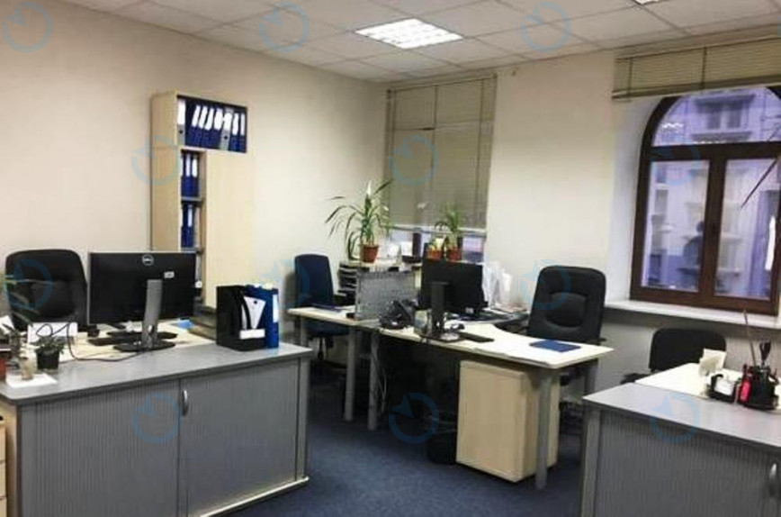 Продаж офісу 1752 м.кв 1-6 поверх Симона Петлюри, 14