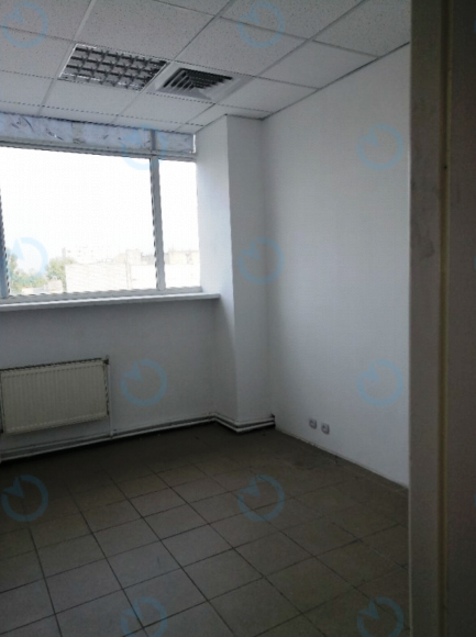 Оренда офісу 10 м.кв 3,4 поверх Автозаводська, 24