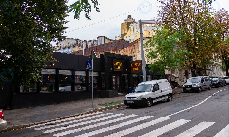 Продаж офісу 322 м.кв 1 поверх Софіївська, 5