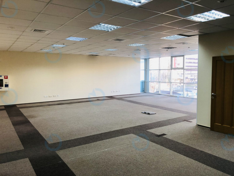 Оренда офісу 375 м.кв 3 поверх Кристал