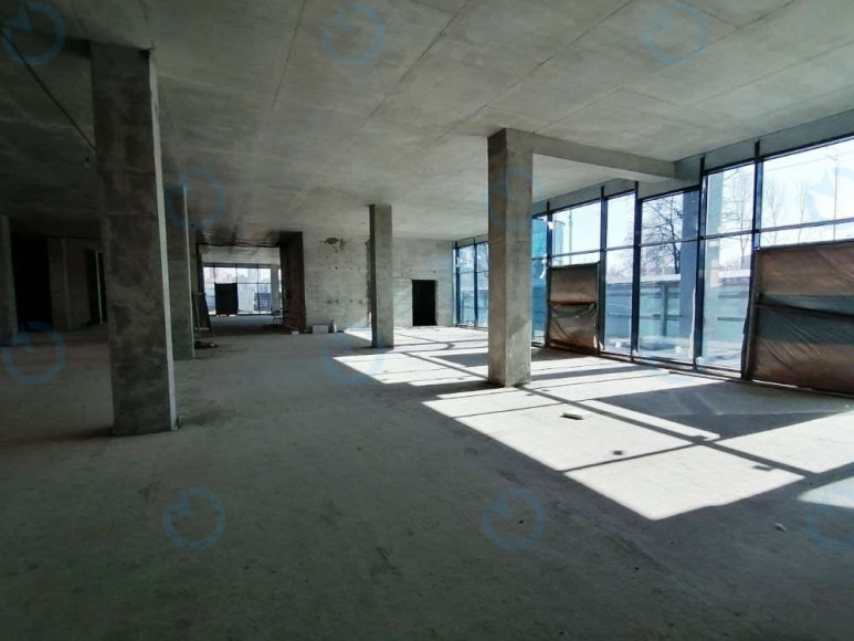 Продаж офісу 1111 м.кв 5 поверх Дніпровська набережна, 17Е - фото 3