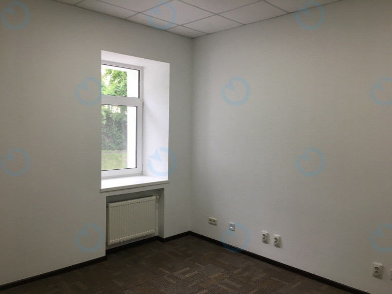 Оренда офісу 117 м.кв 2 поверх Форум Б7