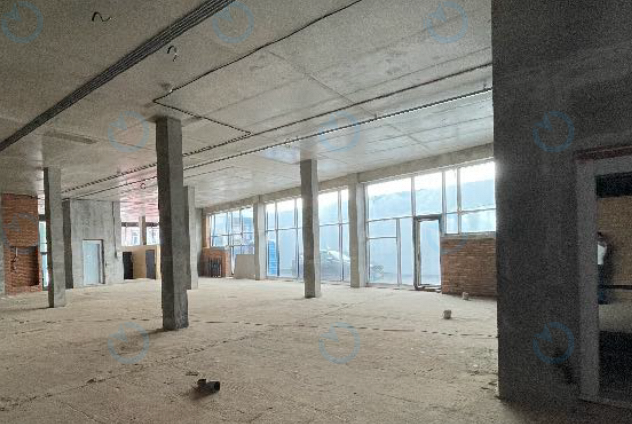 Оренда офісу 485 м.кв 1 поверх Михайлівська, 10