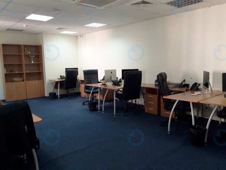 Оренда офісу 383 м.кв 1-3 поверх Михайлівська, 15/1б