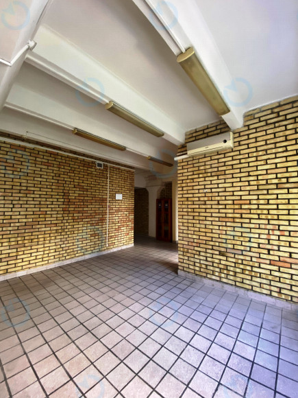 Оренда офісу 304 м.кв 3 поверх Сурікова, 3а